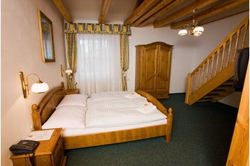 Čekija Hotel Vyšší Brod, Eksterjeras